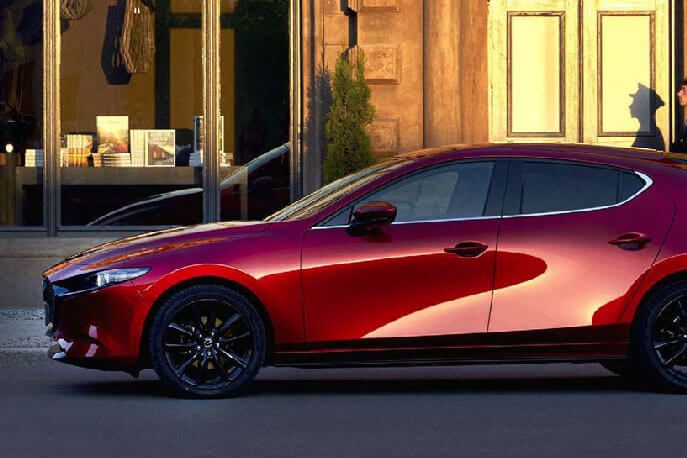 MAZDA 3